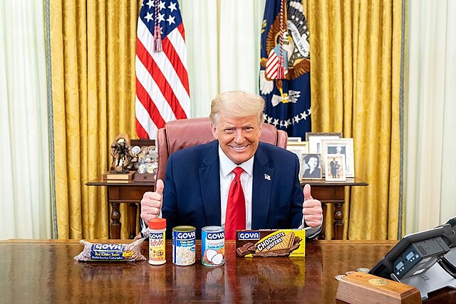 Războaiele comerciale de la orizontul noului mandat Trump