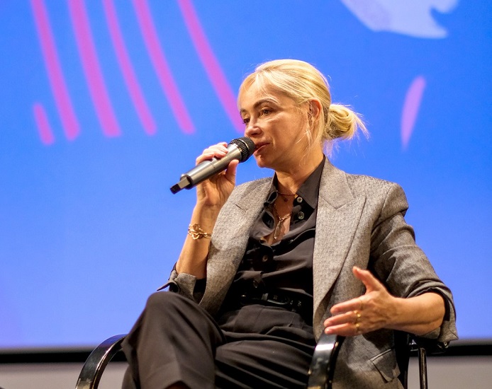 „Cinematograful de autor trece printr-o perioadă fragilă” – interviu cu actrița Emmanuelle BÉART