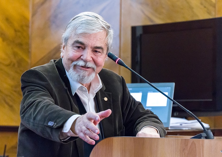 Idealul educațional umanist