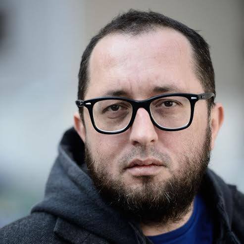 Candidatul Nicușor Lasconi are o discuție cu el însuși