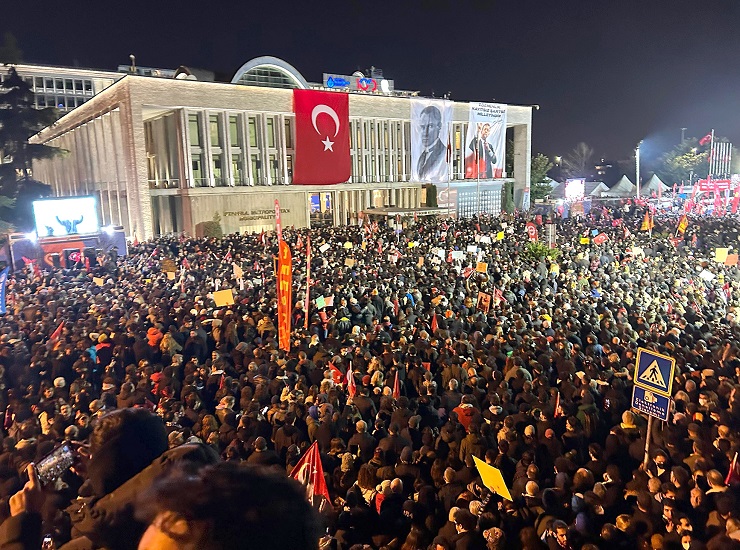 Sfîrșitul democrației în Turcia