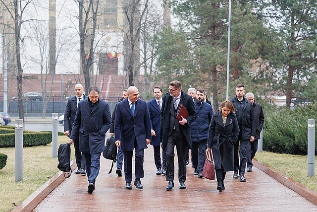 Dacă nu ar fi existat, Bolojan ar fi trebuit inventat