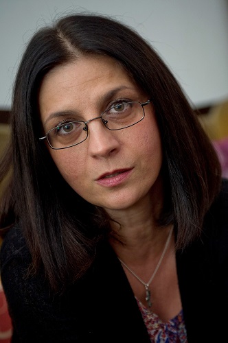 „Plicty“, „thaasofobie”, „schimbarea norilor” - interviu cu scriitoarea Simona POPESCU