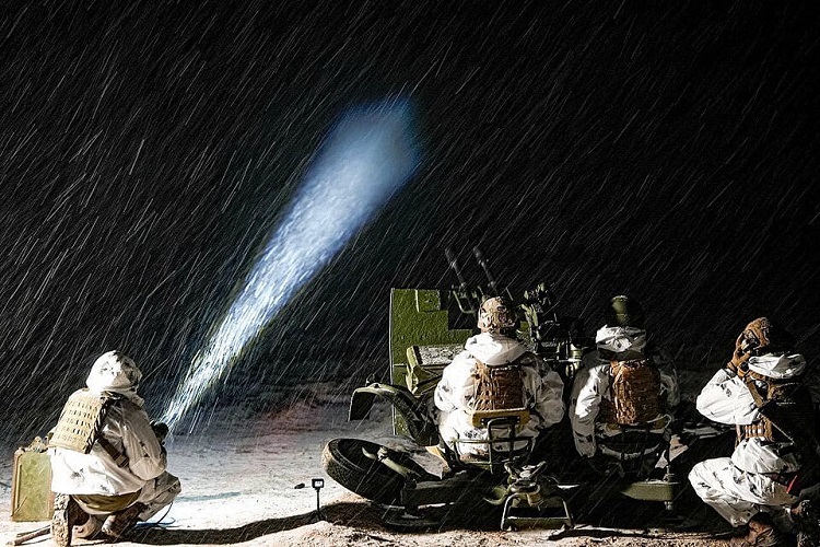Noi alianțe între aliații Americii