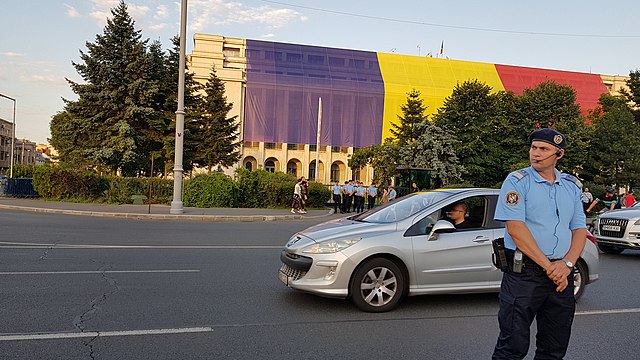 Dilemele deficitului