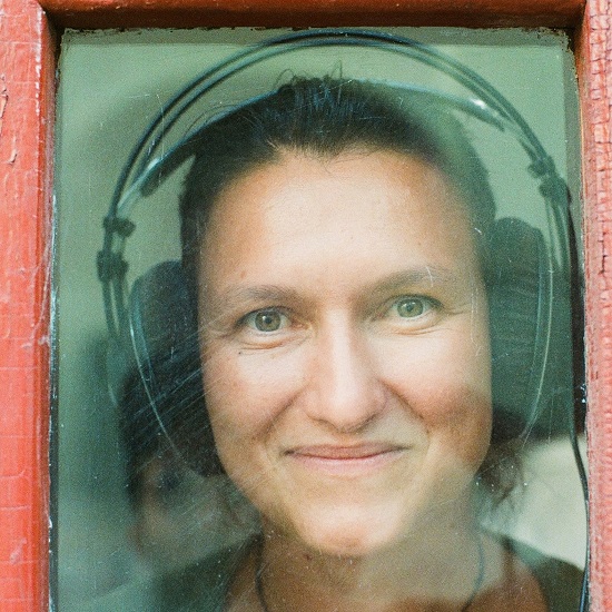 Radio Vis sau cum dai voce copiilor din mediul rural  – interviu cu Maria BALABAȘ